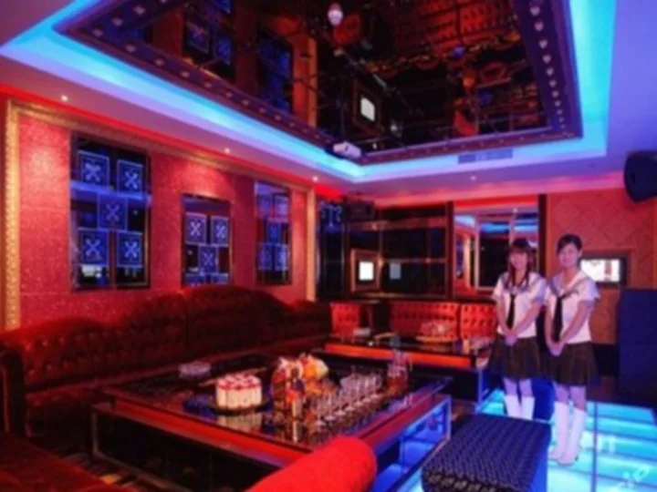 Джиангме: Guangdong Yinye Yanshan Hotel