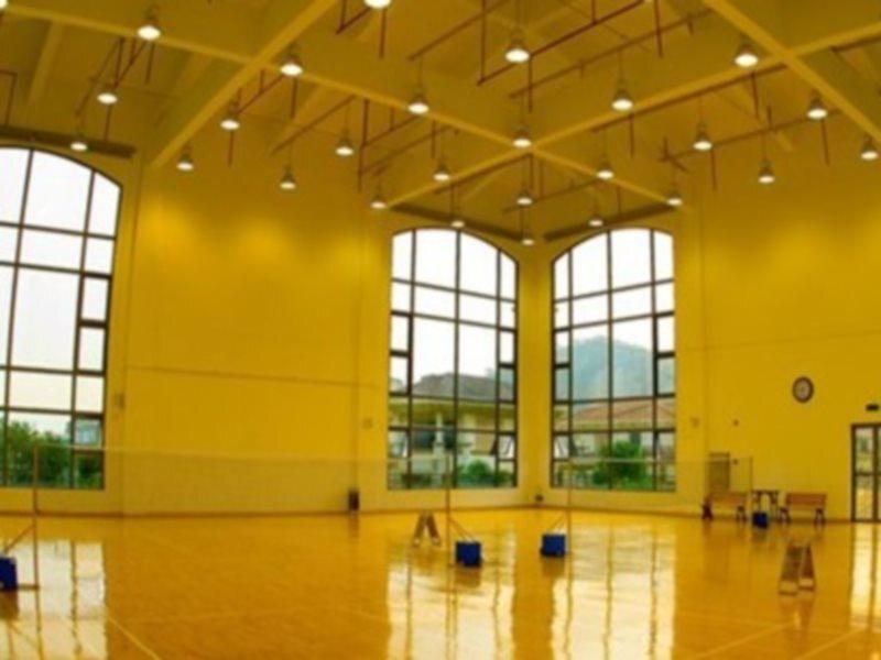 Джиангме: Guangdong Yinye Yanshan Hotel