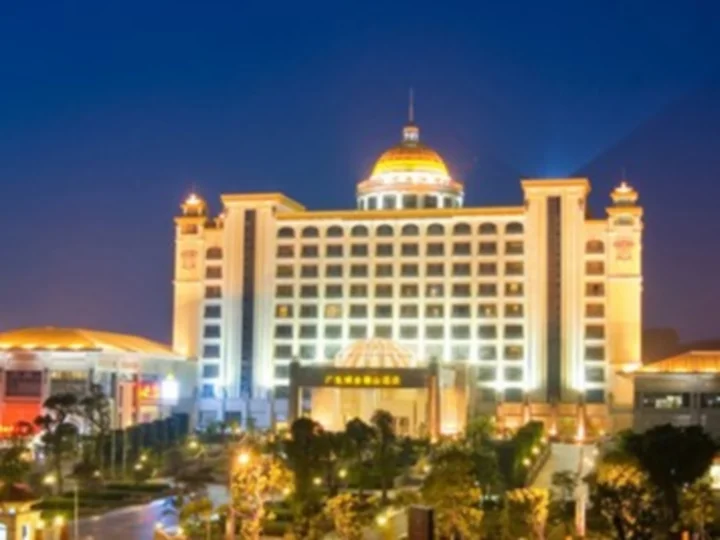 Джиангме: Guangdong Yinye Yanshan Hotel