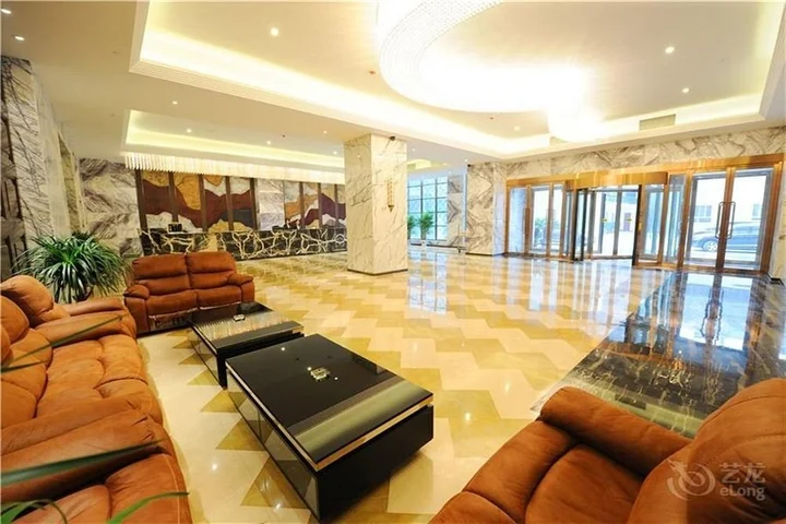 Наньян: Meixi International Hotel