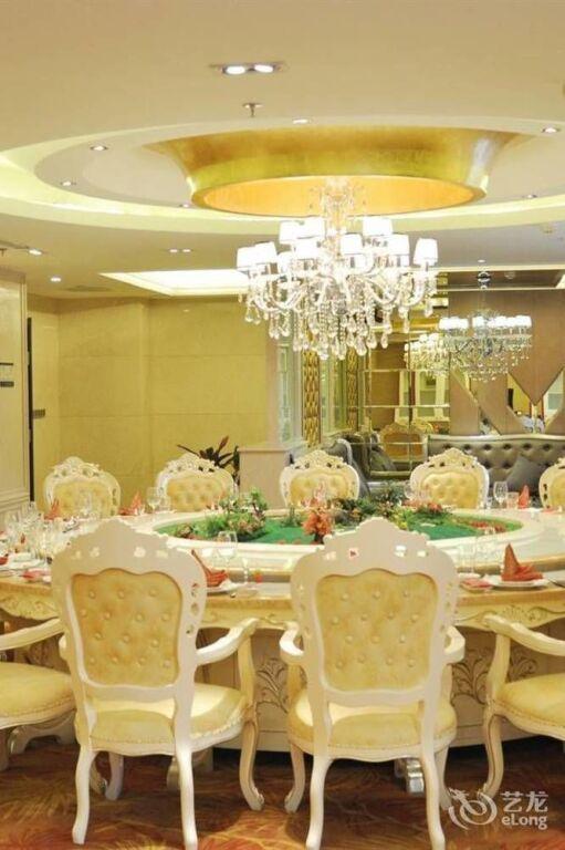 Иньчуань: Juli Liupanhong Hotel