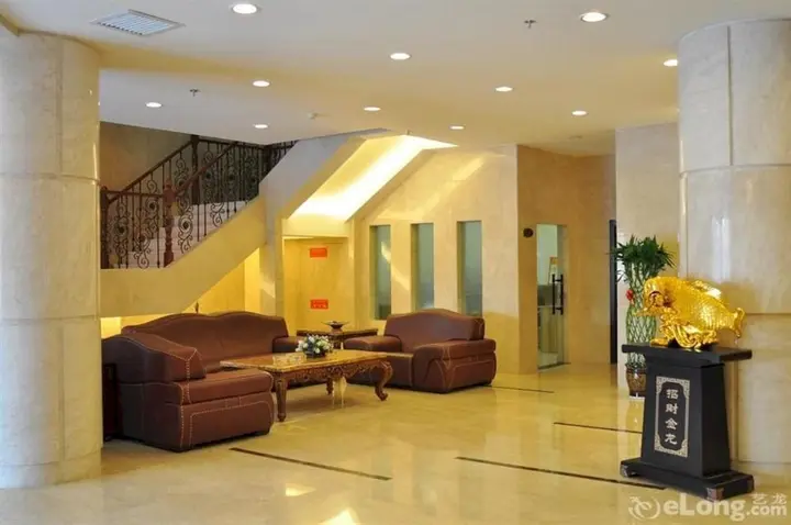Иньчуань: Juli Liupanhong Hotel