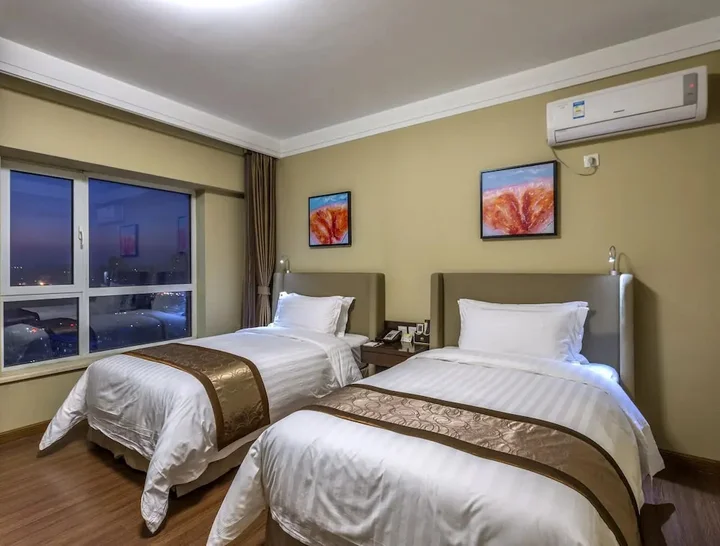 Циньхуандао: Qinhuangdao Peninsula Seasons Hotel And Apartment