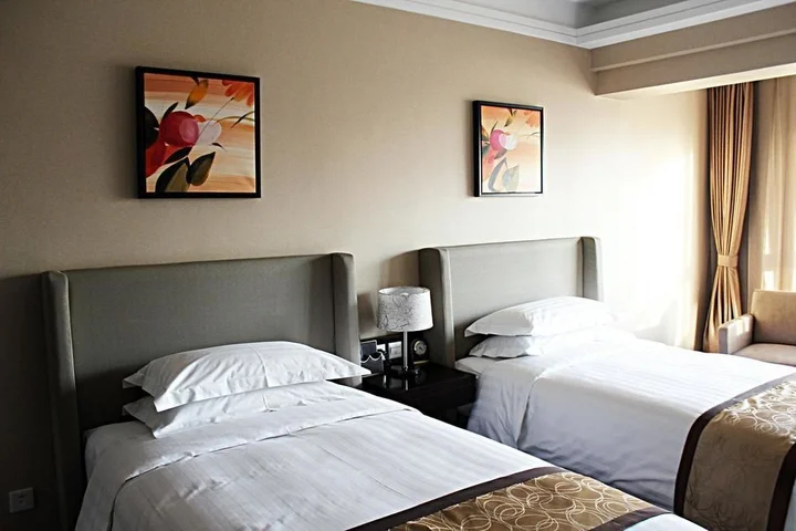 Циньхуандао: Qinhuangdao Peninsula Seasons Hotel And Apartment