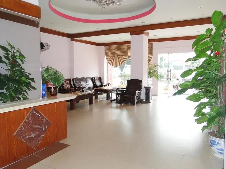 Бэйхай: Beihai Aviation Business Hotel