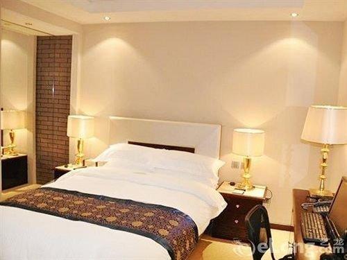 Цзинин: Jining Jinchen International Hotel