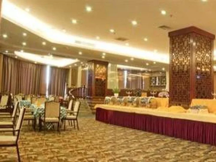 Фошань: Hibernian Hotel