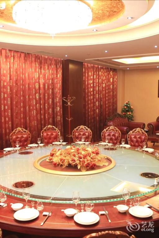 Ухань: Wuhan Jiutong Haiyuan Hotel