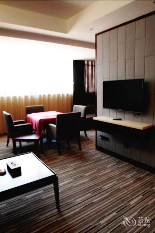 Ухань: Wuhan Jiutong Haiyuan Hotel
