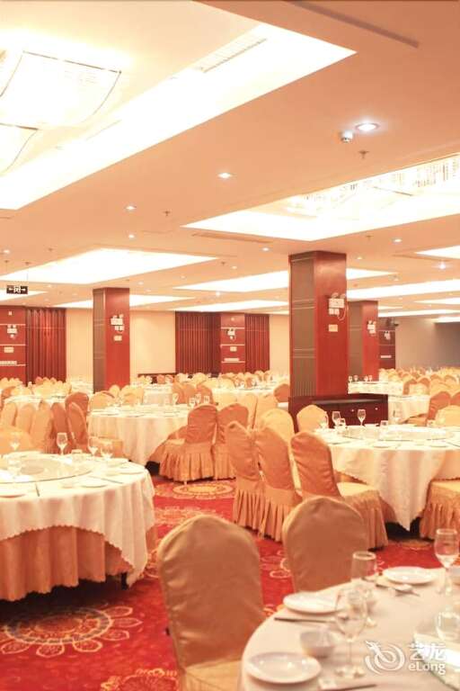 Ухань: Wuhan Jiutong Haiyuan Hotel