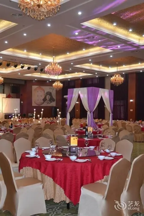 Ухань: Wuhan Jiutong Haiyuan Hotel