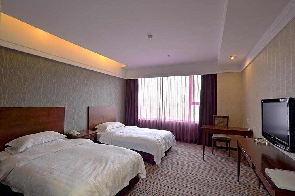 Даньдун: Dandong Life's Business Hotel