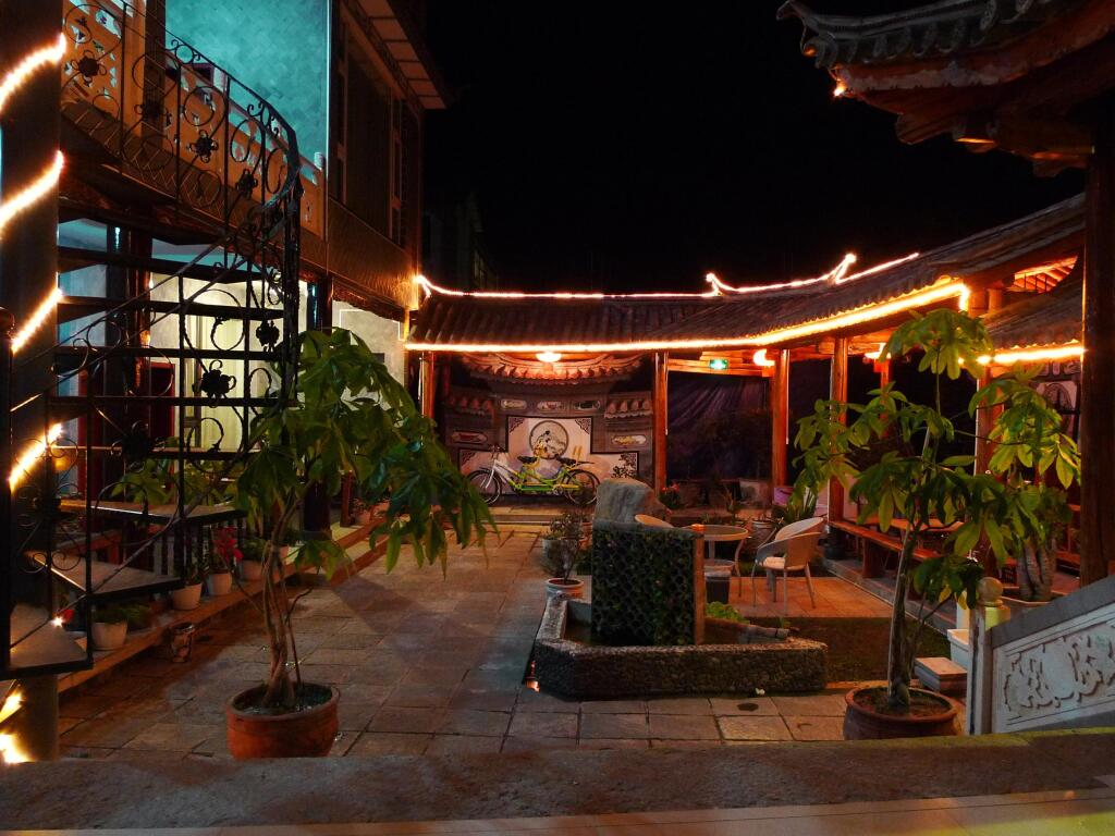 Dali Wanghaiting Inn — фото 1