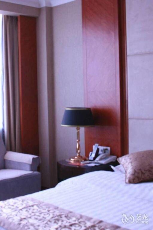 Чанчунь: HNA Grand Hotel Changbaishan Changchun