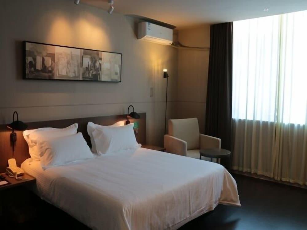 Наньнин: Jinjiang Inn Naning Chaoyang Square Renmin Park