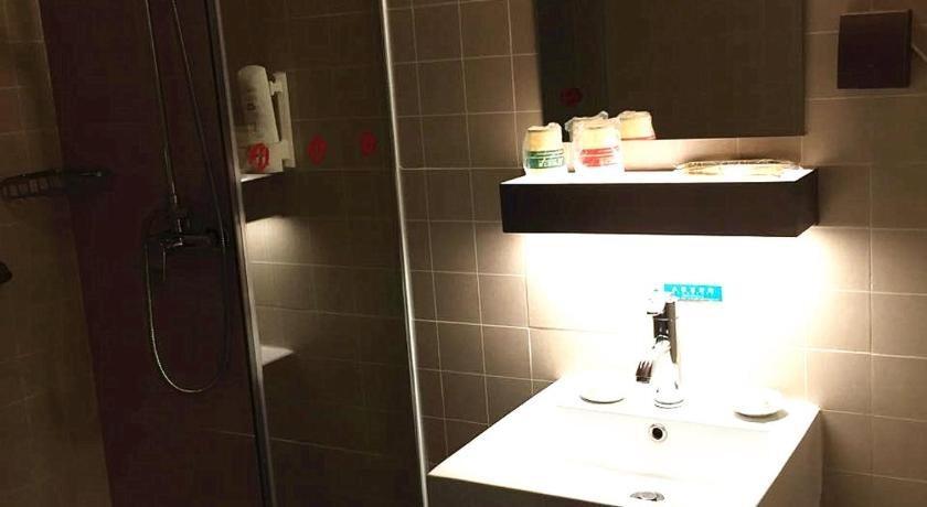 Наньнин: Jinjiang Inn Naning Chaoyang Square Renmin Park