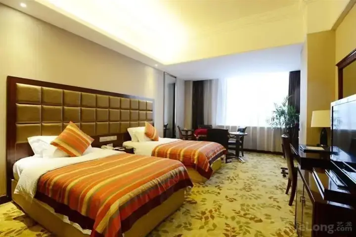 Чжэнчжоу: Rebecca Hotel