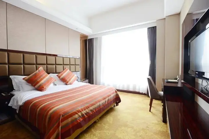 Чжэнчжоу: Rebecca Hotel