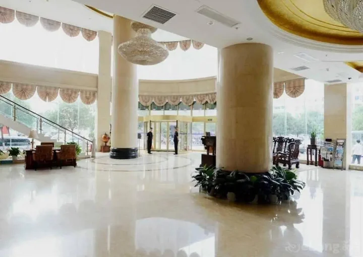 Чжэнчжоу: Rebecca Hotel
