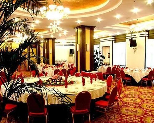 Yunnan Haikun Hotel — фото 1