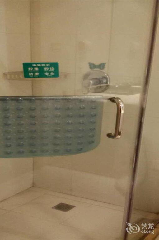 Сяньян: Shidai Wangchao Hotel