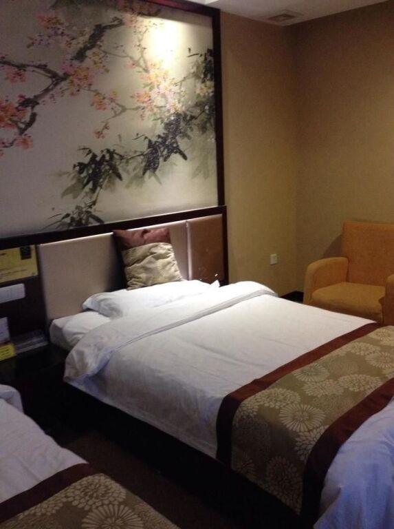 Сяньян: Shidai Wangchao Hotel