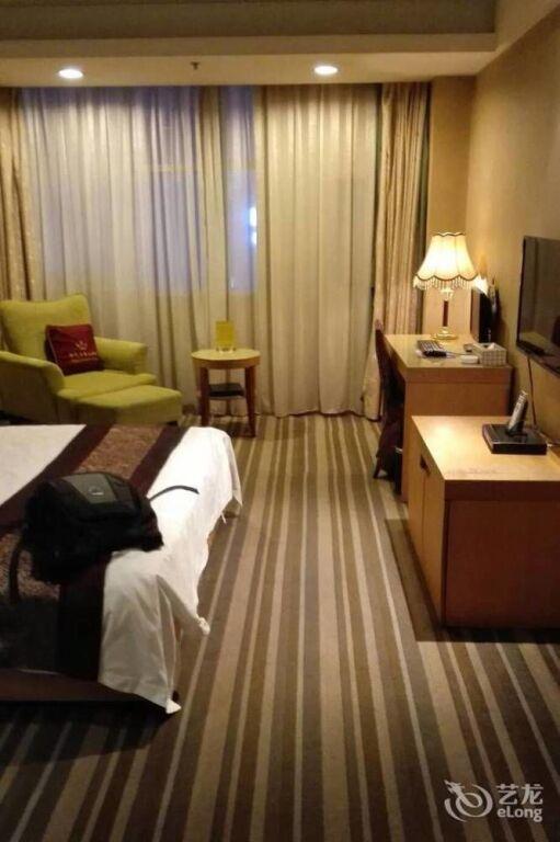 Сяньян: Shidai Wangchao Hotel