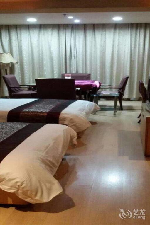 Сяньян: Shidai Wangchao Hotel