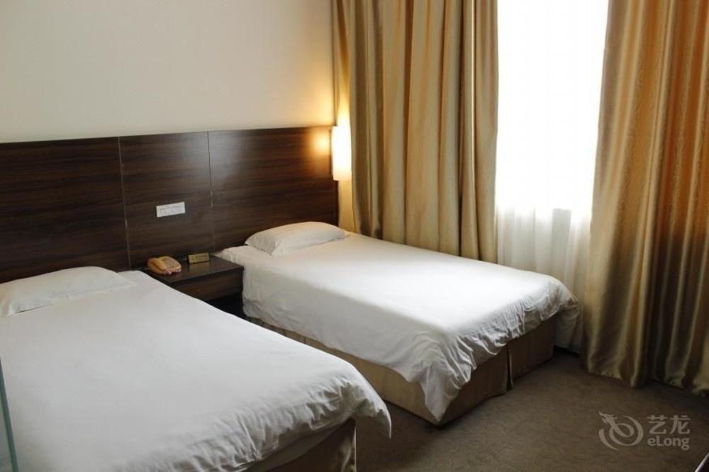 Яншо: Li River Hotel