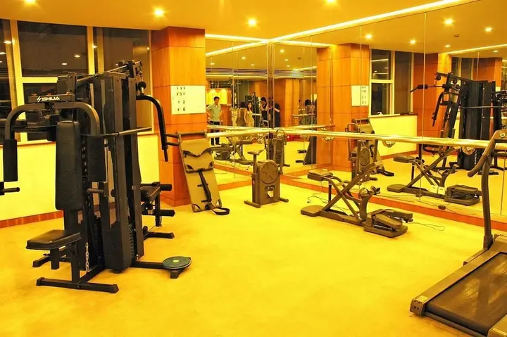 Баодин: Vienna Classic Hotel (Hengtong Fortune Center Store)