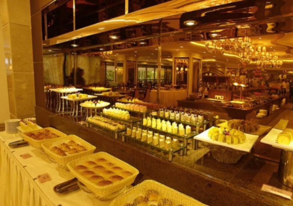 Наньнин: Golden Bauhinia International Hotel