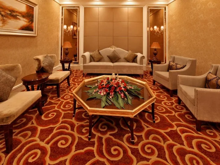 Наньнин: Golden Bauhinia International Hotel