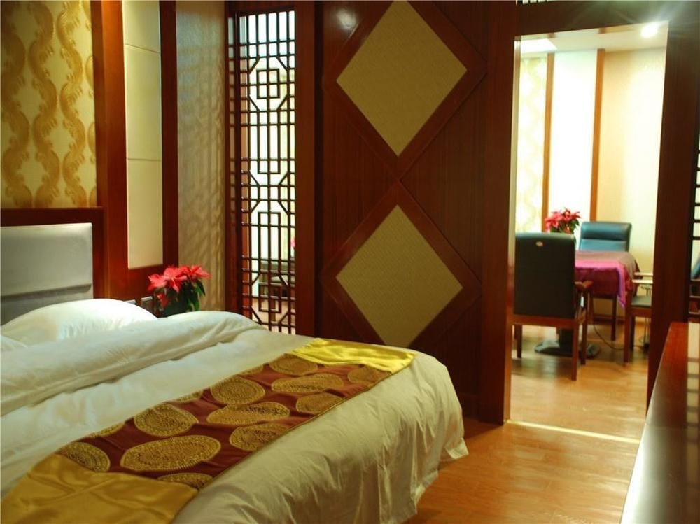 Куньмин: Kunming Haizhilun Hotel