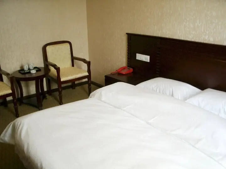 Куньмин: Hongye Business Hotel (Kunming Railway Station Joy City Center)