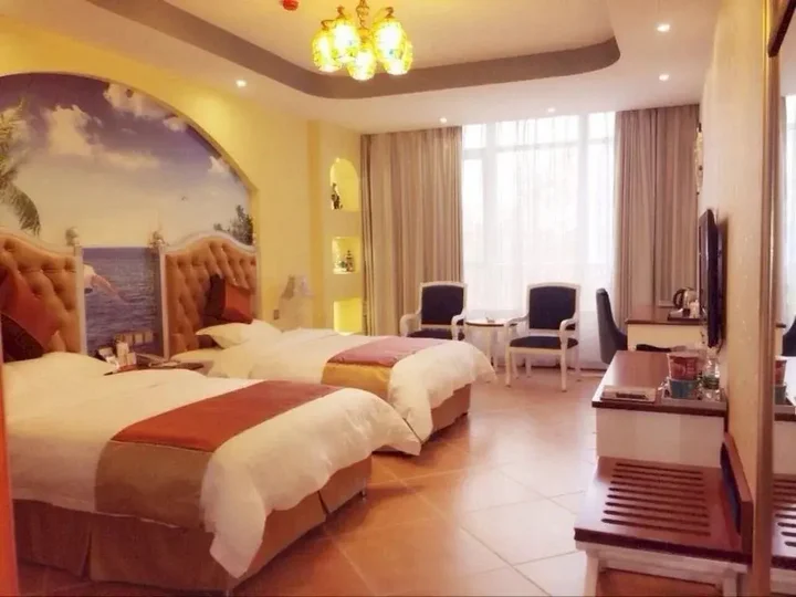 Чэнду: Longjinwan Holiday Hotel