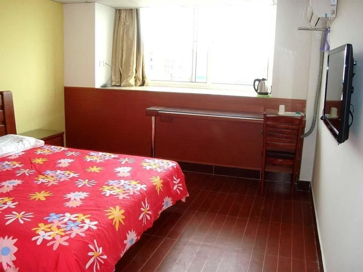 Циндао: Jinshi 100 Hotel