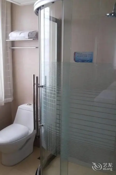 Далянь: Dalian Sanhe Hotel