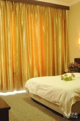 Далянь: Dalian Sanhe Hotel