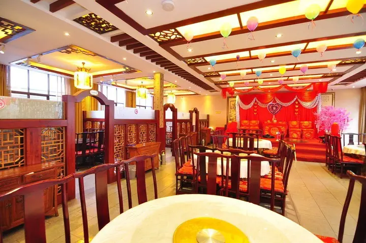 Куньмин: Kunming Xinyuan Hotel