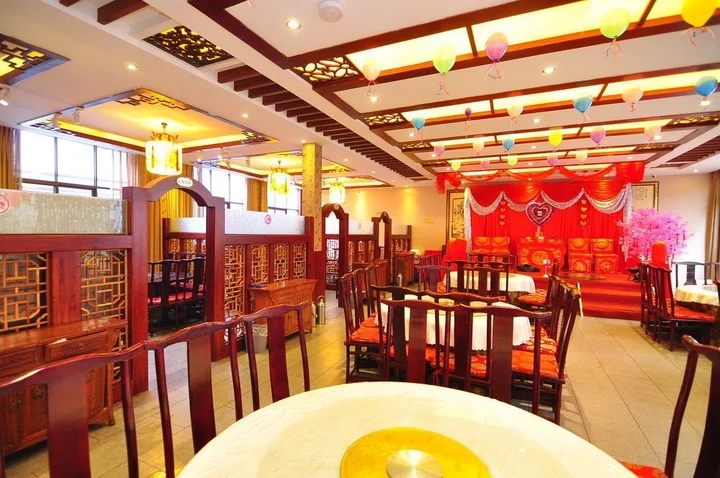 Куньмин: Kunming Xinyuan Hotel