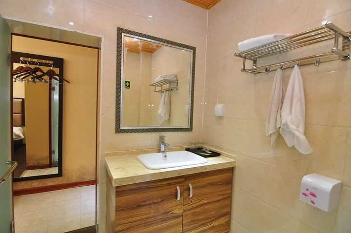 Куньмин: Kunming Xinyuan Hotel