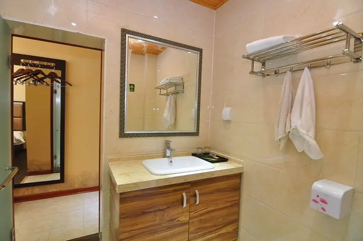 Куньмин: Kunming Xinyuan Hotel