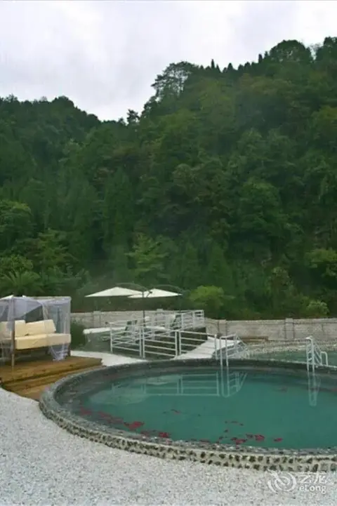 Чэнду: Pengzhou Anlan Holiday Manor