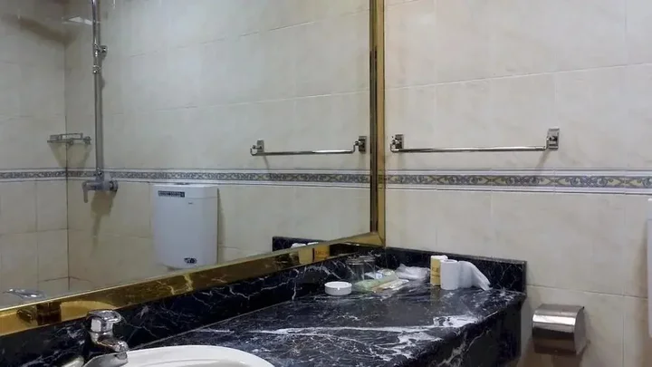 Куньмин: Kunming Liheng Hotel