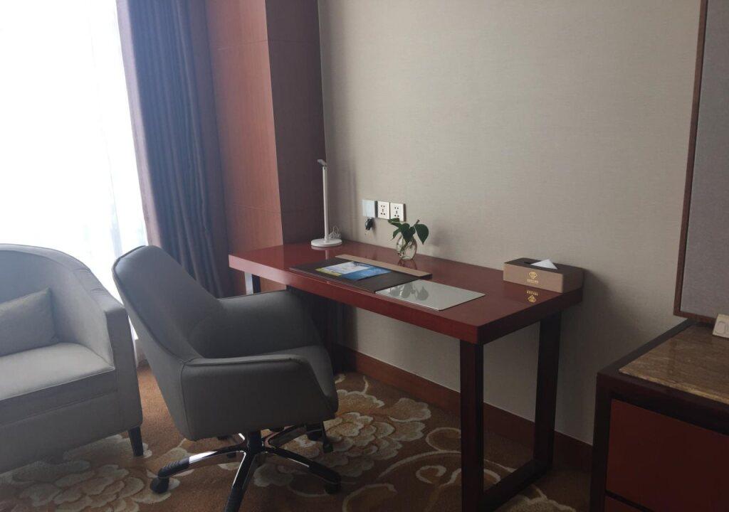 Синин: Sapphire Hotel