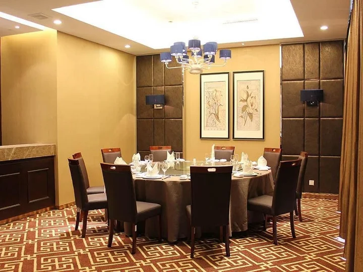 Ханчжоу: Zhejiang University of Media and Communications International Exchange