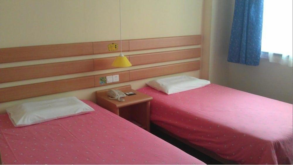 Сямынь: Home Inn
