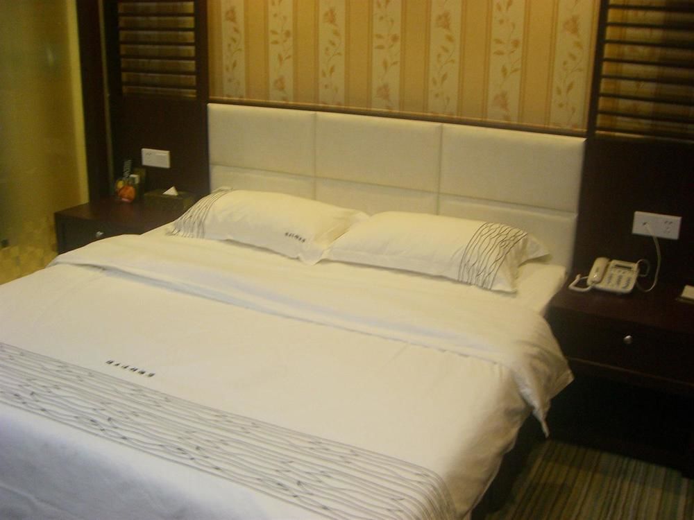 Гуанчжоу: Guangzhou Junyi Apartment Hotel (Zhongcun)