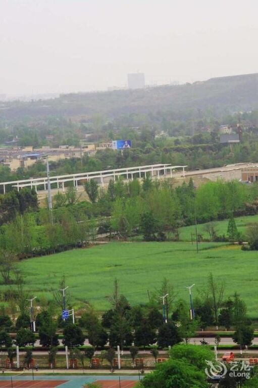 Чэнду: Helun Hotel