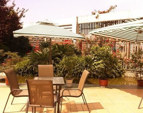 Чэнду: Modern City Inn